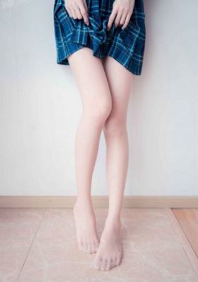 国产老式白运动鞋_BD韩语在线观看电视