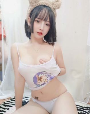 久久av在线视频精品_电影未删减版