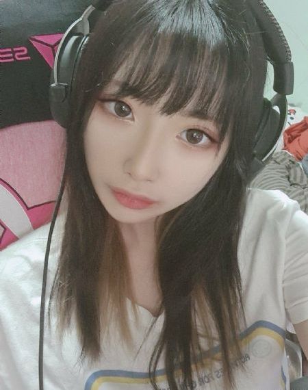 欧美成人在线二区_BD韩语免费在线观看