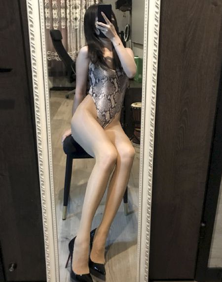 中国产自拍_午夜激情