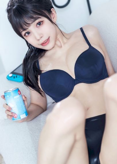 欧美大胆无遮挡时装秀_国产剧在线观看高清