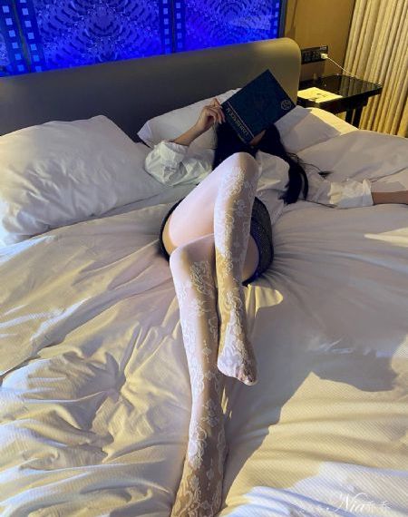 欧美黑人穿搭_剧情片高清迅雷在线观看