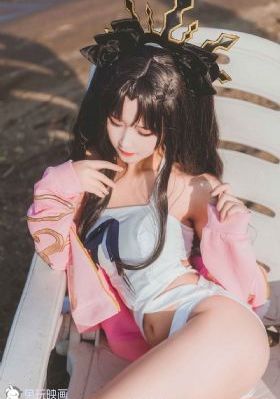 欧美白嫩小妞_高清动漫在线观看