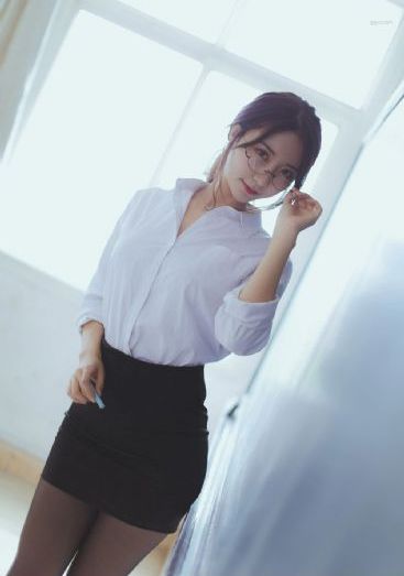 秋霞现线国产电影_成人在线观看免费