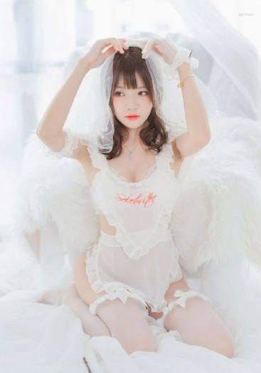 亚洲精品午夜久久久久久久久久久_720完整在线观看
