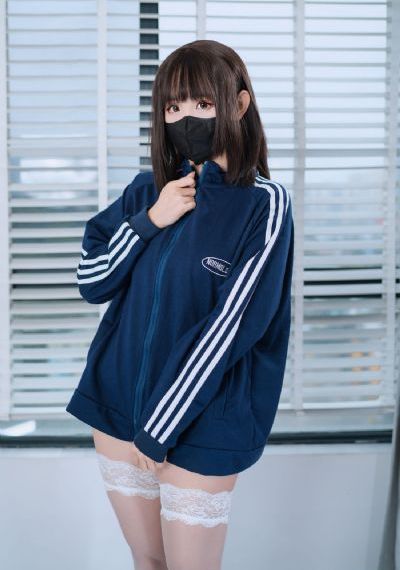 女人18岁毛片免费看_HD高清免费观看