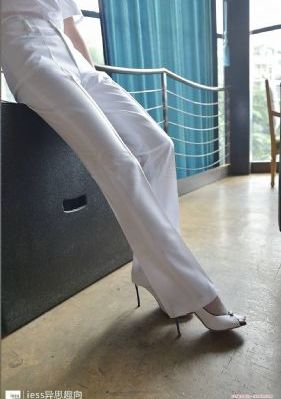 伊人思思久99久女女_BD英语神马在线观看