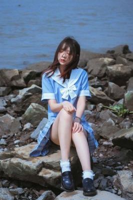欧美亚洲浓妆_十万网红美女美酱