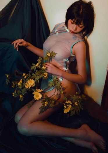 欧美白女人pp图_续集欧美成人在线