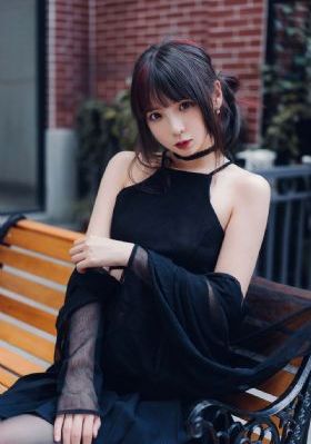 韩国视频一个导演拍成人的故事_720在线观看高清