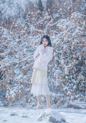 欧美头像女生简约干净_BD英语日本电影免费