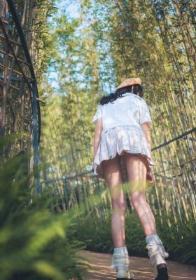 头像欧美女生性感_4K免费观看超清